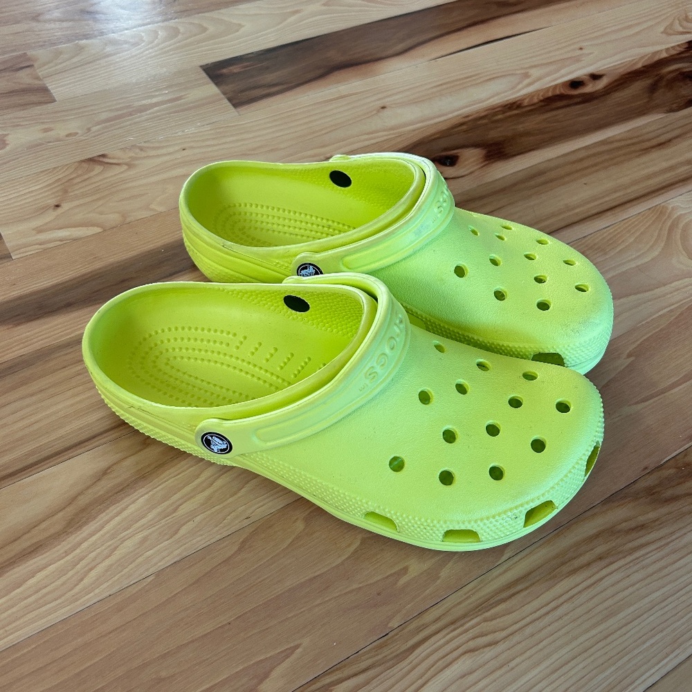 Crocs Classic Clog Acidity Yellow Mens 8 Womens 10 EUC
